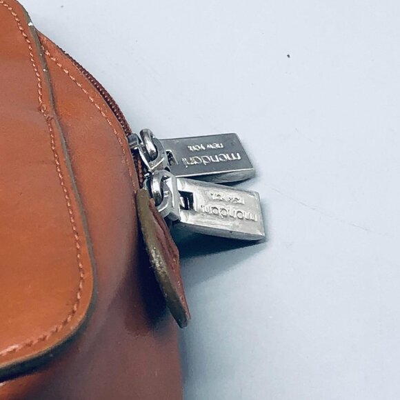 Mondani New York brown hand bag zipper 2 handles 3 pockets 11x6.5x3.5" READ - Picture 3 of 9